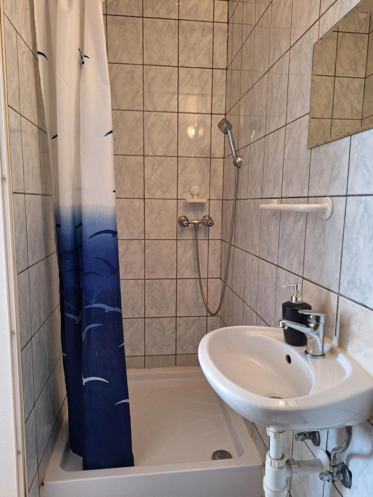 Lila Akac Vendeghaz Esztergom Bed & Breakfast Exterior foto